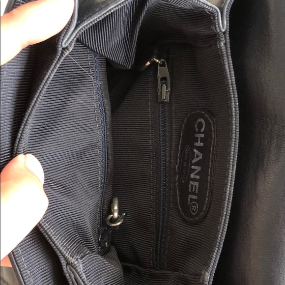 Chanel navy blue lambskin backpack - Picture 12 of 16